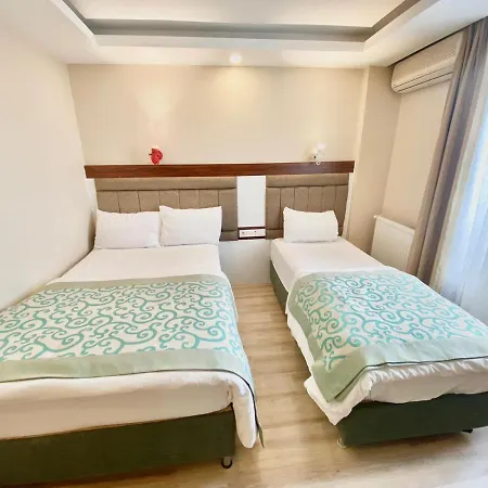Lara Hotel 3*